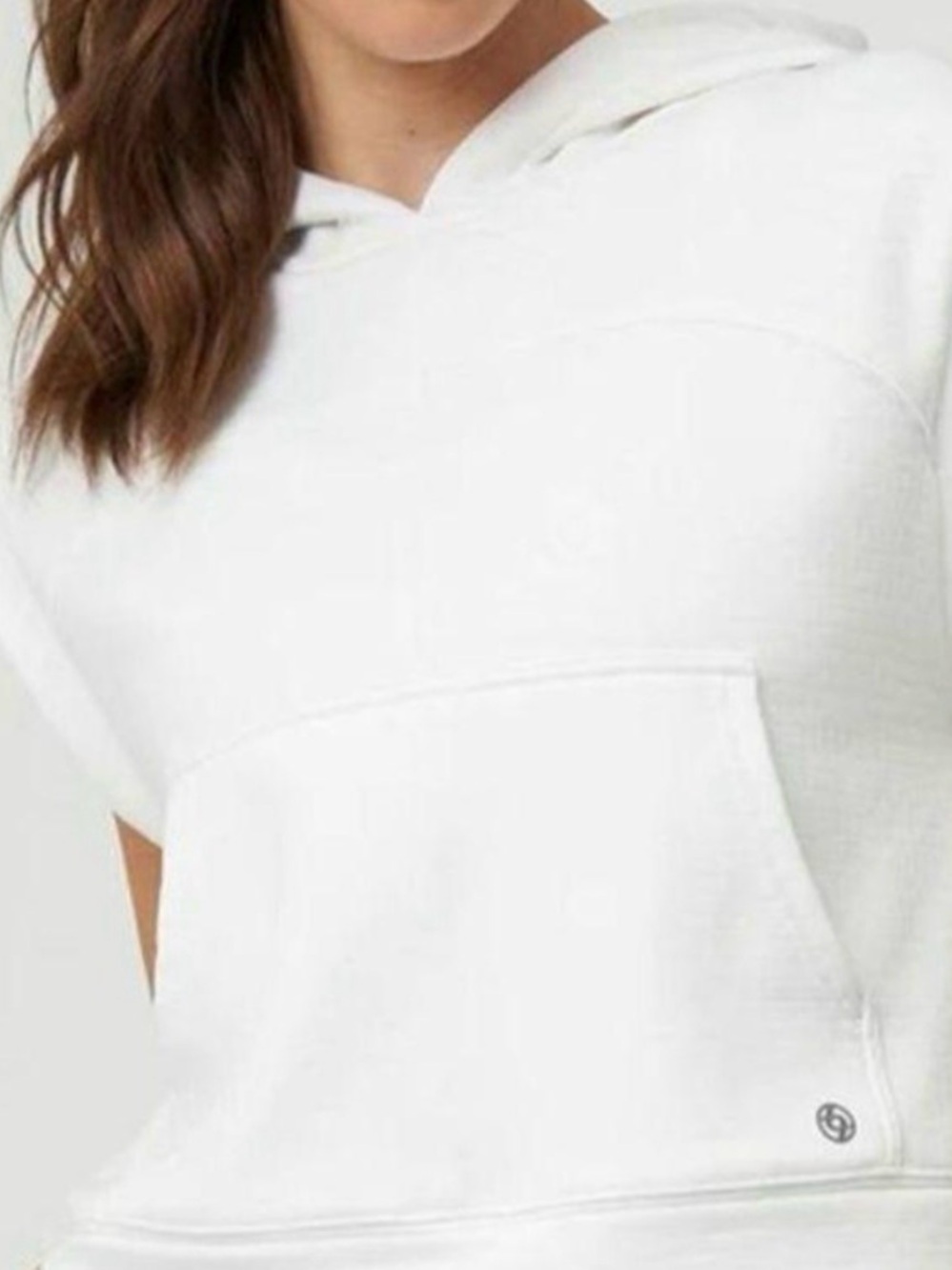 Lija Women's White Short-Sleeve Hooded Sweatshirt Pop Over Hoodie size Medium